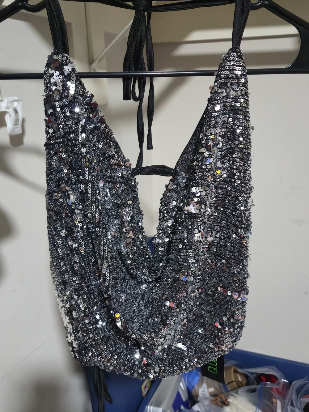 Club exx XL Black & silver sequin crop top